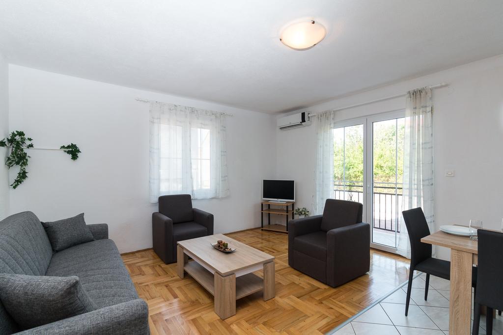 Apartment Marko Kaštela Eksteriør bilde